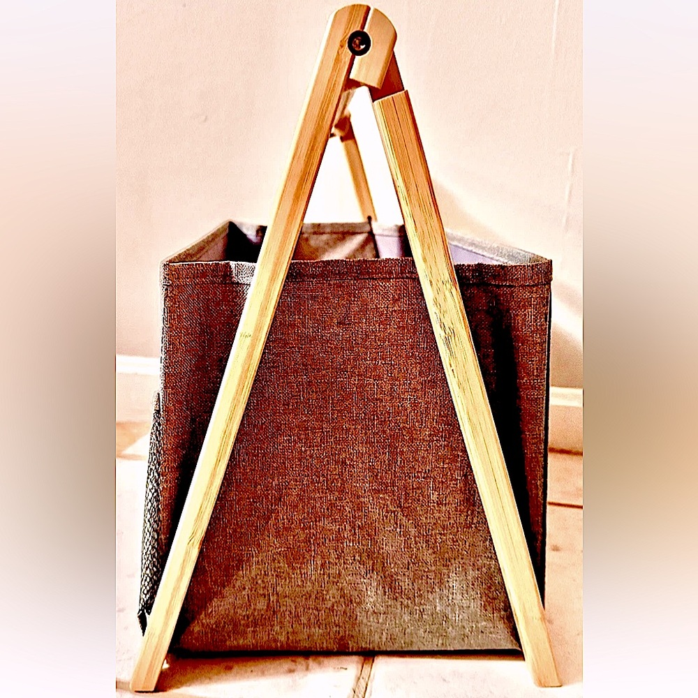 📚EZDeco📚 LINEN FABRIC FOLDING WOOD FRAME POCKET PORTABLE STORAGE MAGAZINE RACK - Picture 5 of 12
